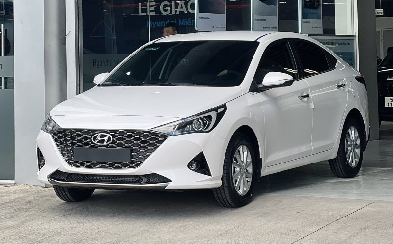 Ngoại Thất Hyundai Accent 2023